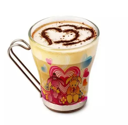 PS变形工具图文教程：如何给透明咖啡杯贴图