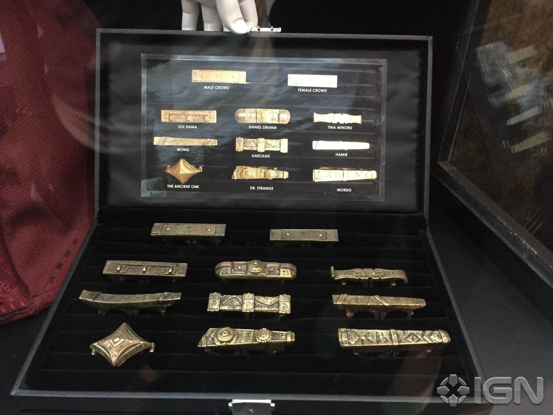 图片[13]-原来漫威工作室长这样？大量奢侈装备与新电影海报！-伊丞小站（YLIMHS.COM）