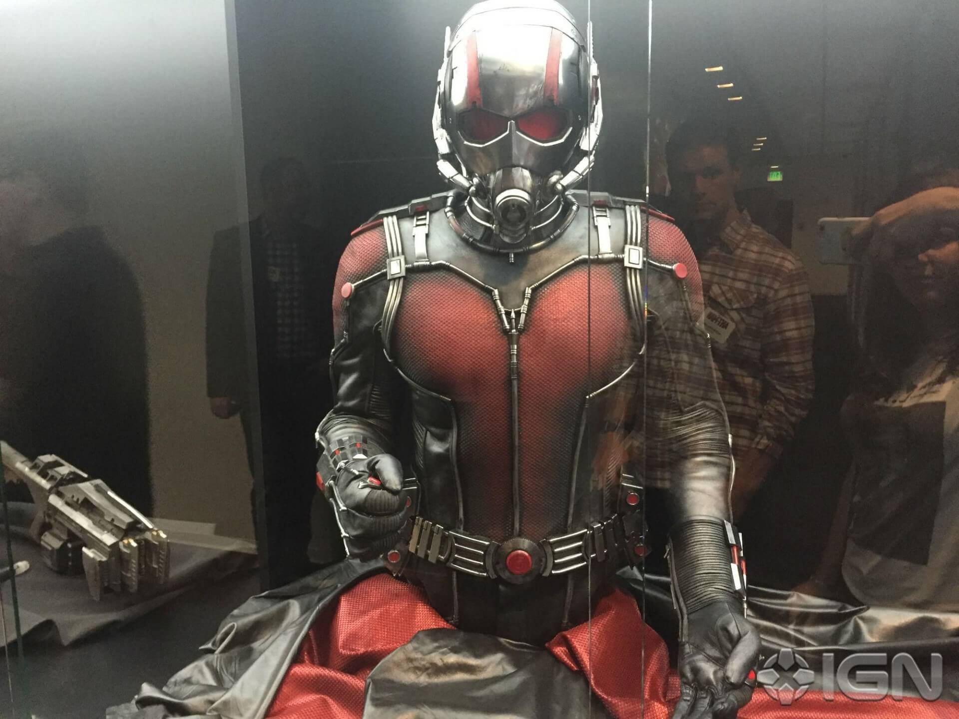 图片[16]-原来漫威工作室长这样？大量奢侈装备与新电影海报！-伊丞小站（YLIMHS.COM）